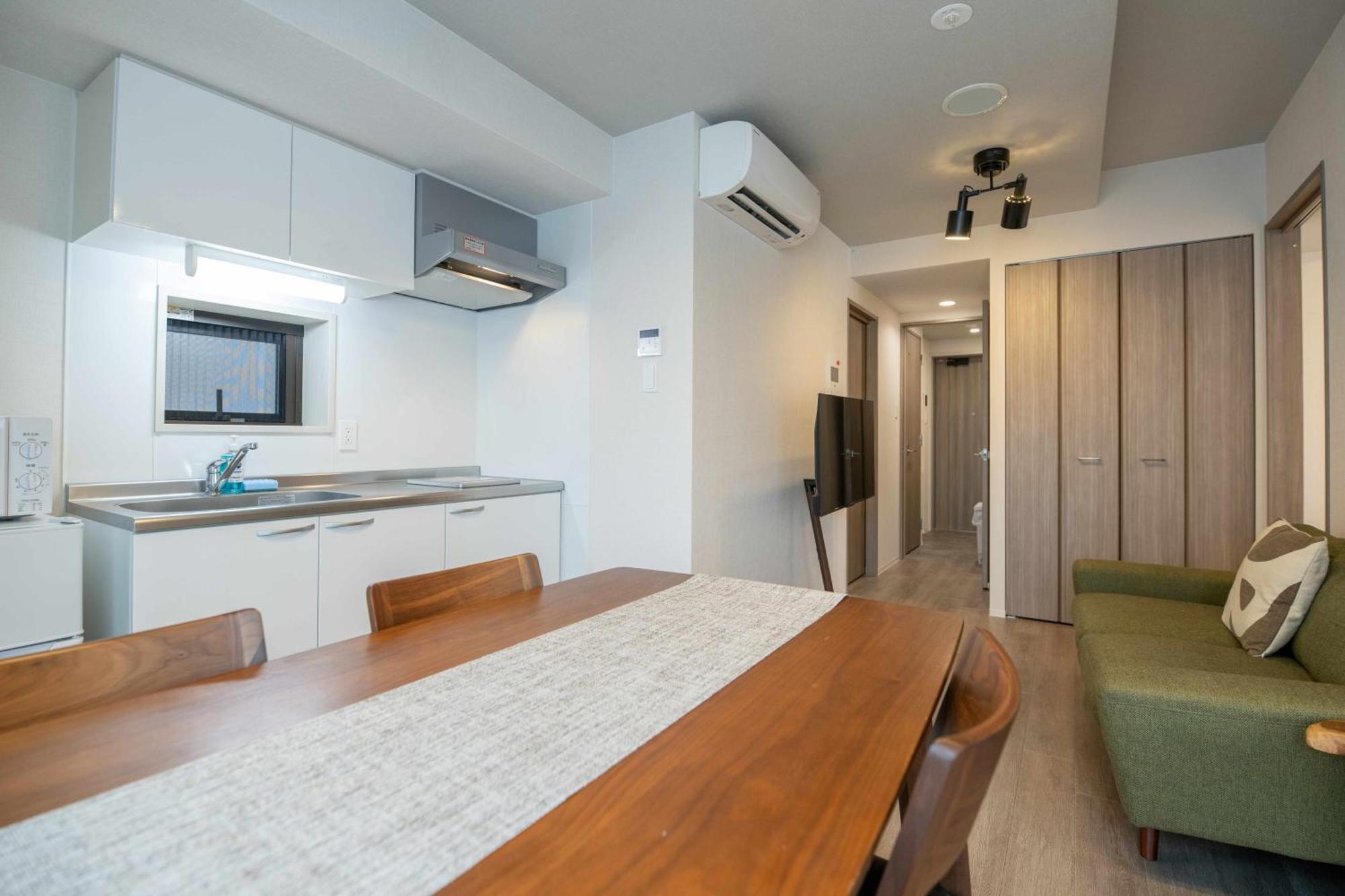 Apartment Regale Dotonbori East Osaka